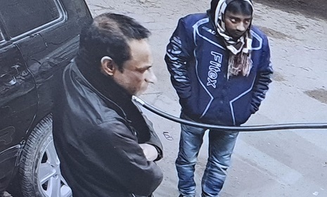 তেলের টাকা না দিয়ে পালাতে গিয়ে পাম্প কর্মীকে গাড়ি চাপায় হত্যার অভিযোগে সাবেক যুবদল নেতা গ্রেপ্তার