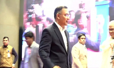 গণঅভ্যুত্থানে ক্ষতিগ্রস্তদের পরিবারের সঙ্গে তারেক রহমানের মতবিনিময়