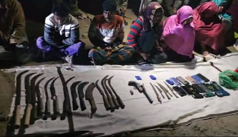 নগরকান্দায় বিপুল পরিমাণ দেশীয় অস্ত্র ও মাদক উদ্ধার, আটক ১৮