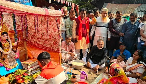 এলাকার উন্নয়নে যোগ্য প্রার্থীকে ভোট দেয়ার আহ্বান জানালেন এস এস জিলানী