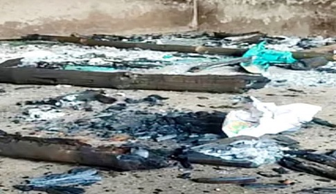 নড়াইলে ইসলামী আন্দোলনের নির্বাচনী কার্যালয়ে আগুন