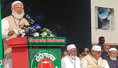 ‘একদিকে ফ্যামিলি কার্ড, অন্যদিকে মা-বোনদের গায়ে হাত’