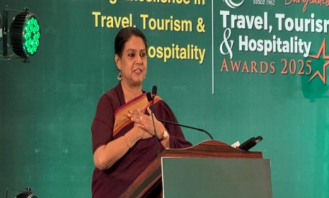 পর্যটন শিল্প সংশ্লিষ্টদের আরও দায়িত্বশীল আচরণের তাগিদ 