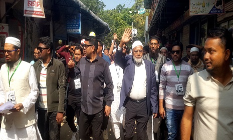 মুন্সীগঞ্জ ১ এর স্বতন্ত্র প্রার্থী মমিন আলীর গণসংযোগ