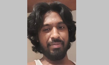 আলোচিত নব্য নাস্তিক জাহিদ হাসানের উপর হামলা