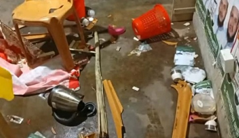 কাপাসিয়ায় জামায়াতের নির্বাচনী অফিসে হামলা ভাঙচুর, আহত ১০