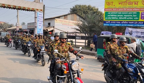 কাপাসিয়ায় সেনাবাহিনীর টহল শোডাউন