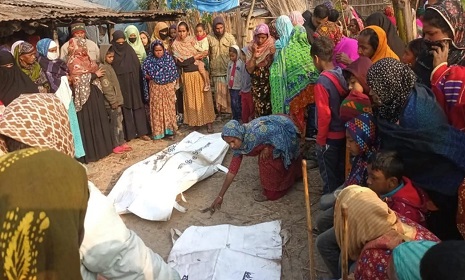 নাটোরে আগুনে পুড়ে মা-মেয়ের মৃত্যু