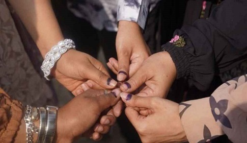 ভোটগ্রহণ শেষ, ফলের অপেক্ষা