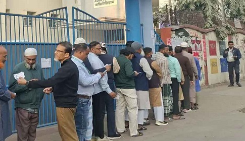 সারাদেশে ভোটগ্রহণ শুরু