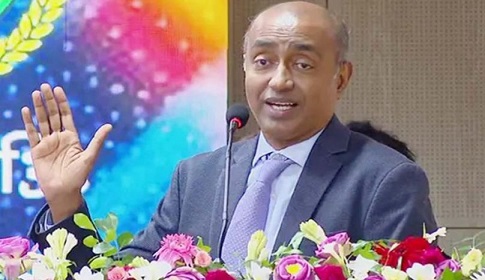 আইনমন্ত্রী সমীপে অল্পকথা