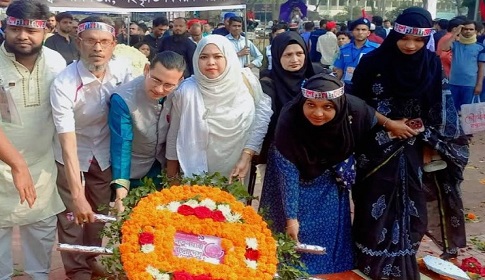 ঊর্দুতে বা অন্য ভাষায় নয়; রাজনৈতিক স্লোগান বাংলা ভাষায় দাবি  