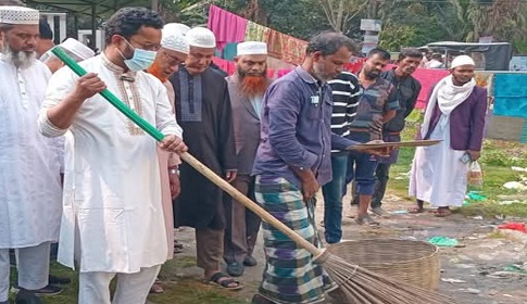 নড়াইলে পরিষ্কার-পরিচ্ছন্নতা কার্যক্রমের উদ্বোধন করলেন এমপি আতাউর রহমান বাচ্চু