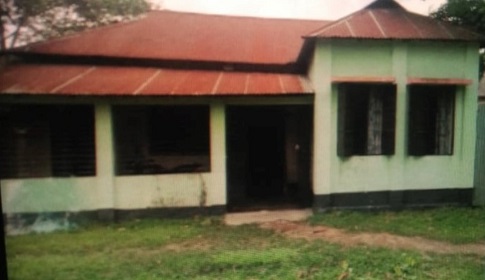 ভাবখালি ভূমি সহকারীর ঘুষ বাণিজ্য বন্ধ করবে কে?