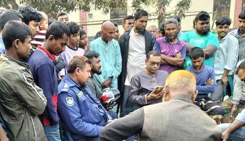 সোনাতলায় সিএনজি–কাঁকড়া সংঘর্ষে নিহত ১, আহত ২