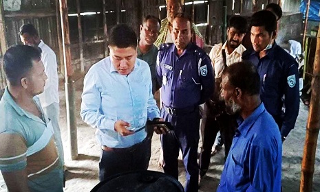 দিনাজপুরে অস্বাস্থ্যকর পরিবেশে লাচ্ছা সেমাই তৈরির অপরাধে দুই কারখানাকে জরিমানা