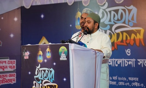 ‘এক দলের জায়গায় আরেক দল বসেছে, মানুষের ভাগ্য পরিবর্তন হয়নি’