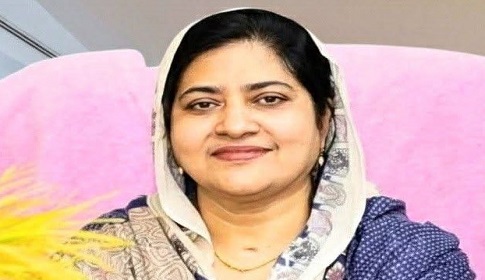 বড়াইগ্রামের মহুয়া নূর কচি আলোচনার শীর্ষে