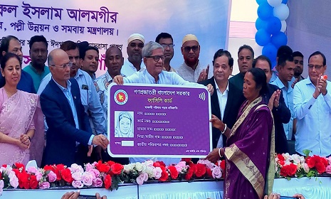 ‘দুর্নীতির সাথে জড়িতদের কোন ক্ষমা নেই’