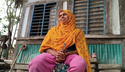 টুঙ্গিপাড়ায় নববধূর মুখে বিষ ঢেলে হত্যার অভিযোগ, ৬ লাখে মিমাংসা