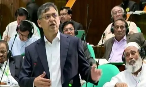 ‘গণভোটের রায় বাস্তবায়নের আগে সংবিধান সংশোধন করতে হবে’