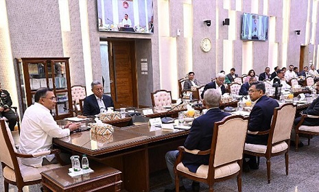 প্রধানমন্ত্রীর কাছে ৪ প্রধান বিনিয়োগ প্রচার সংস্থার ১৮০ দিনের কর্মপরিকল্পনা