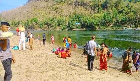 পুণ্যস্নানে মেতেছে কাপ্তাই, ভক্তি আর শ্রদ্ধায় শেষ হলো ঐতিহাসিক সীতামেলা