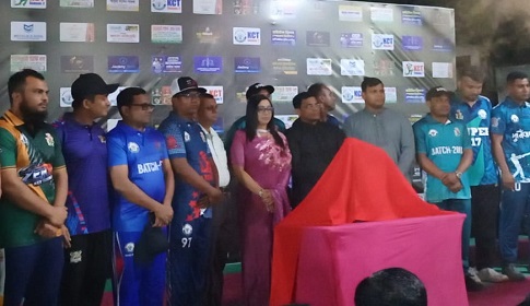 ‘যুব সমাজকে মাদক ও অপরাধ থেকে দূরে রাখতে খেলাধুলার বিকল্প নেই’