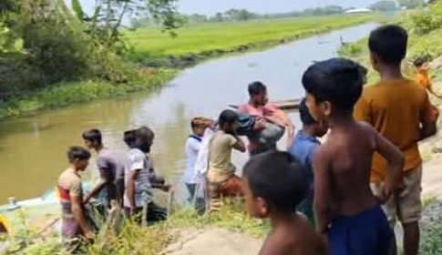 ধান ক্ষেতে সেচ দিতে গিয়ে বিদ্যুতায়িত হয়ে যুবকের মৃত্যু
