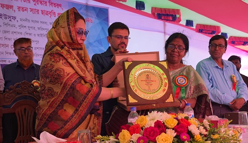 ফরিদপুরে বান্ধব পল্লীতে বহুতল আবাসিক ভবন নির্মাণ কাজের উদ্বোধন