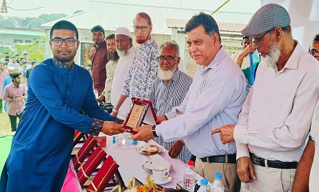 জামালপুরে ব্রহ্মপুত্র ইউনিভার্সিটিতে নবীন বরণ ও পুরস্কার বিতরণী অনুষ্ঠিত