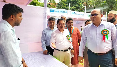 গোপালগঞ্জে চাকরি মেলা ও সেমিনার 