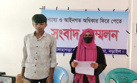 স্বামীর মৃত্যুর পর ঘরছাড়া ফারহানা, অধিকার ফিরে পেতে সংবাদ সম্মেলন