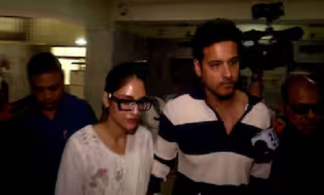 ইডি দপ্তরে হাজিরা দিলেন নুসরাত জাহান