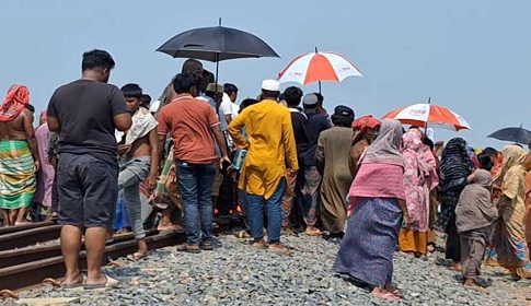 নড়াইলে ট্রেনে কাটা পড়ে মা ও শিশু সন্তান নিহত 