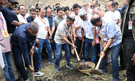 বাবার খনন করা খাল পুনঃখনন করলেন প্রধানমন্ত্রী