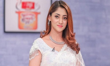 ‘বাবার আর্থিক লেনদেনের সঙ্গে আমার বিন্দুমাত্র সম্পর্ক নেই’