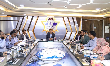 ‘বিমানবন্দরে যাত্রীসেবায় গতি আনতে হবে’