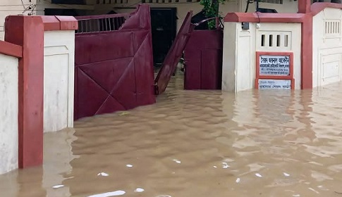 মৌলভীবাজার পৌরসভার জলাবদ্ধতা নিয়ে কথা