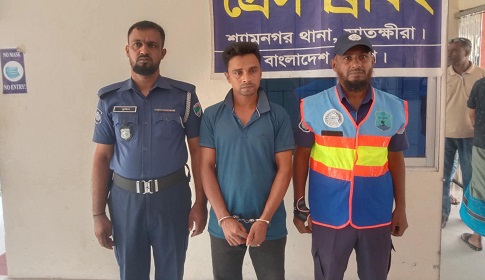 শ্যামনগরে খোলপেটুয়া নদী থেকে বালু উত্তোলন করায় একজনের কারাদণ্ড
