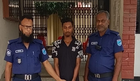 ১০ বছরের শিশু ধর্ষণের অভিযুক্ত গ্রেফতার 