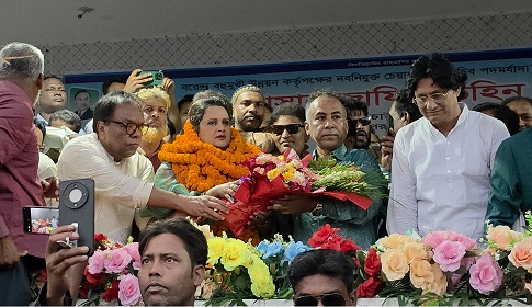 চাটমোহরে বিএমডিএ চেয়ারম্যান কৃষিবিদ হাসান জাফির তুহিনকে সংবর্ধনা
