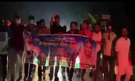 শেখ হাসিনার স্বদেশ প্রত্যাবর্তন দিবস উপলক্ষে ফরিদপুরে যুবলীগের মিছিল