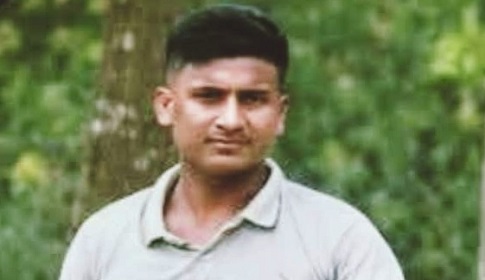 কাপাসিয়ায় মাছ ধরতে গিয়ে বজ্রপাতে প্রাণ গেল যুবকের 