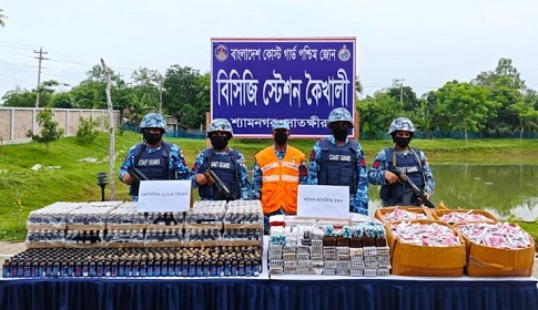 শ্যামনগরে ফেন্সিডিল ও বিপুল পরিমাণ ভারতীয় ঔষধ জব্দ