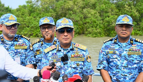 সুন্দরবনে দস্যুতা দমন, মাদক ও মানবপাচার রোধে উপকূলে কঠোর অবস্থানে কোস্ট গার্ড