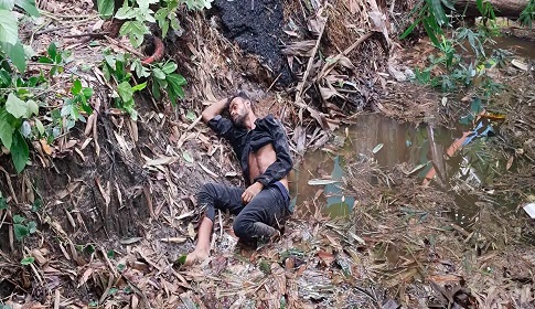 সাতক্ষীরায় ডোবা থেকে মধু ব্যবসায়ীর মরদেহ উদ্ধার