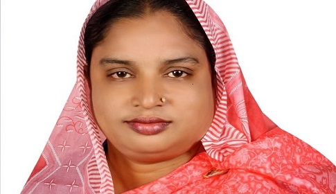 বিবাহ বিচ্ছেদের রায় দেওয়ায় সেই মহিলা মেম্বারকে কারণ দর্শানোর নোটিশ