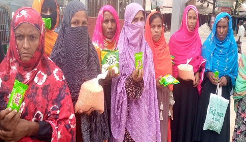 ফুলপুরে টিসিবি পণ্যের মান নিয়ে গ্রাহকদের অসন্তোষ