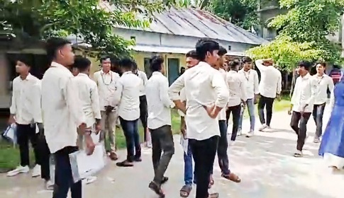 এইচএসসি পরীক্ষায় অসাধু উপায় অবলম্বন, রাজবাড়ীতে ৩ পরীক্ষার্থী বহিস্কার 